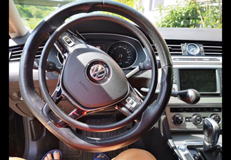 VW Passat mit Kempf Gasring und Handbetriebsbremse